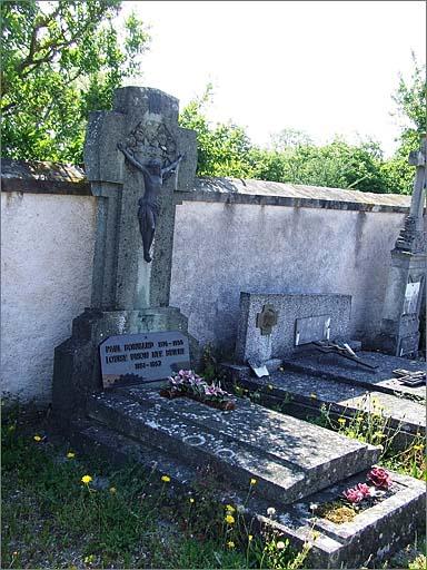 Tombe (n°25), type 4, ensemble trois quarts gauche.