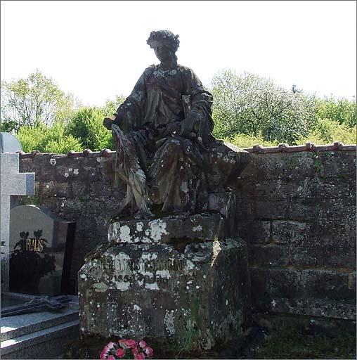 Tombe (n°15), type 2, ensemble trois quarts droit.