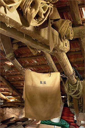 Bâtiment de la féculerie, 1er étage, sac de commercialisation de la fécule.