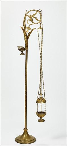 Ensemble pour l'encensement : encensoir, navette à encens, porte-encensoir