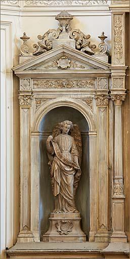 Retable architecturé à niche de style néo-Renaissance avec 5 statues