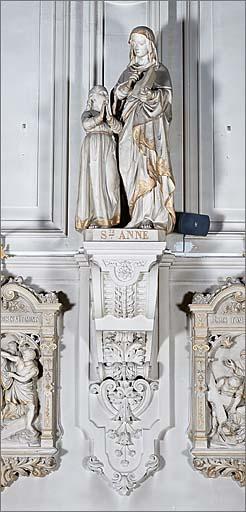 Ensemble de 6 statues : l'Education de la Vierge, ensemble face.