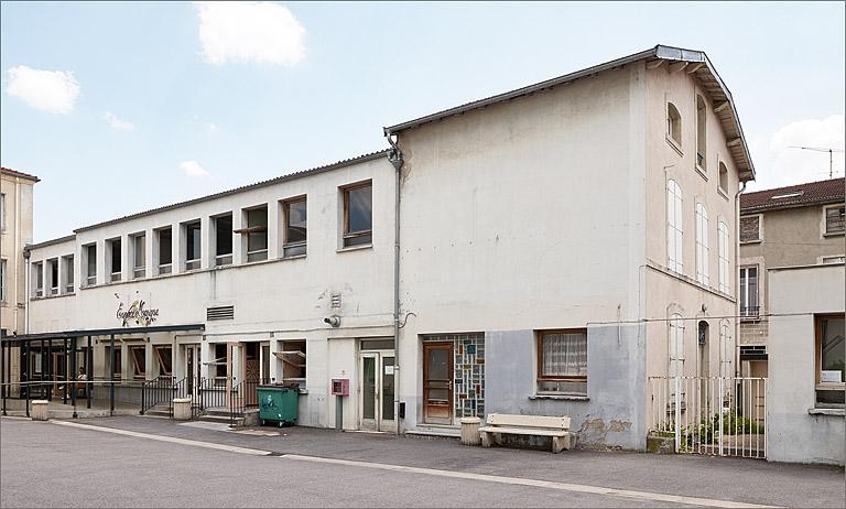 Corps E et F, façades sur la cour 2.