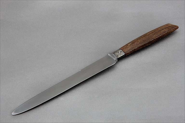 Couteau n° 1.