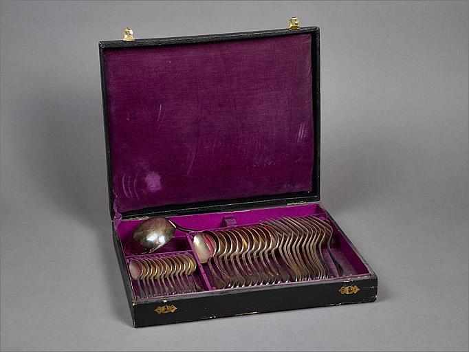 Ménagère n° 1, ensemble.