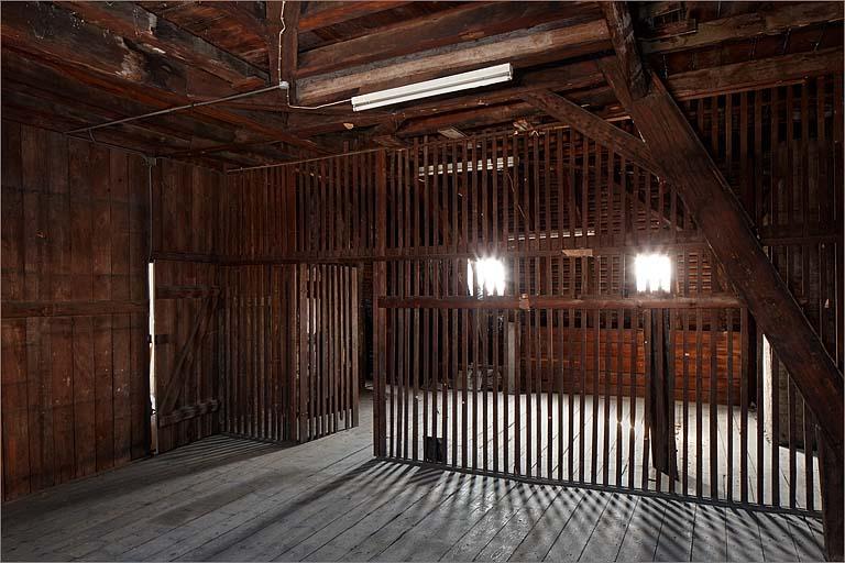 Corps de bâtiment A, niveau bas du comble : vue générale.