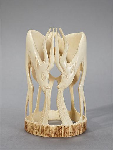 Statuette n° 8, ensemble face.