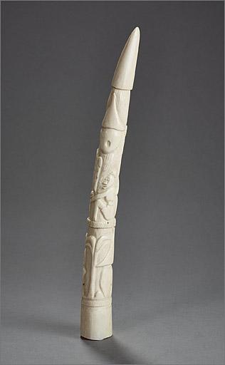Statuette n° 9, ensemble.
