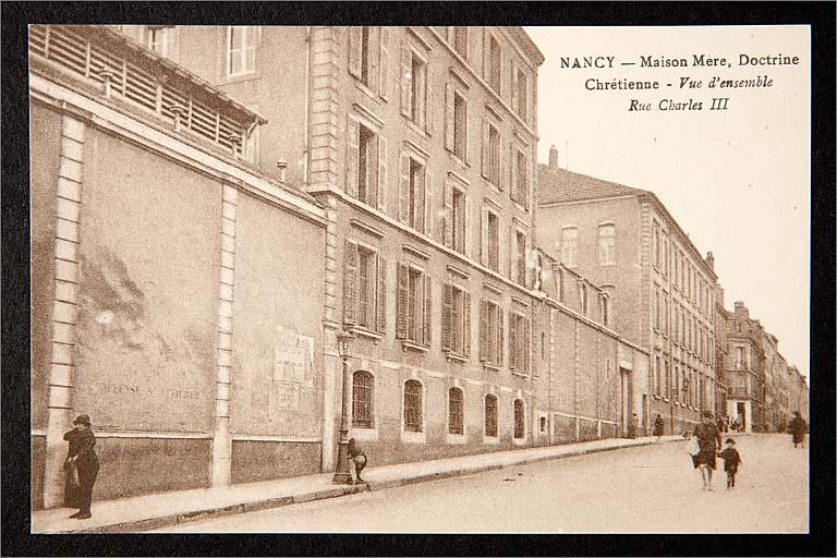 Bâtiment C et D : vue depuis la rue Charles III.