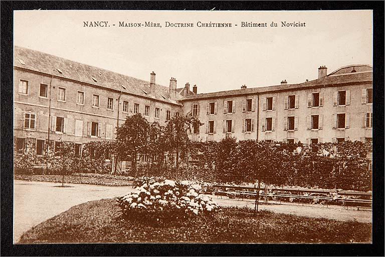 Bâtiments A et B, élévations sur le jardin.