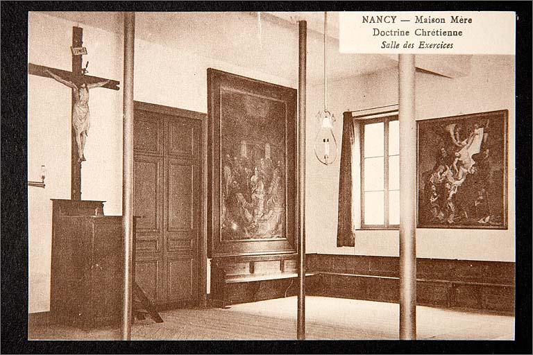 Salle dite des exercices (nef de l'ancienne chapelle conventuelle du Sacré-Coeur).