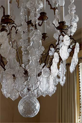 Détail du lustre.