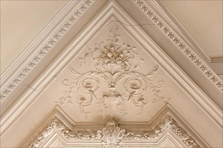 Ensemble du décor intérieur n° 1 (étage 1, pièce sur cour 1.1)