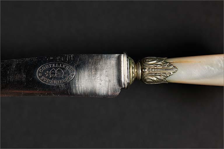 Couteau n° 3, détail.