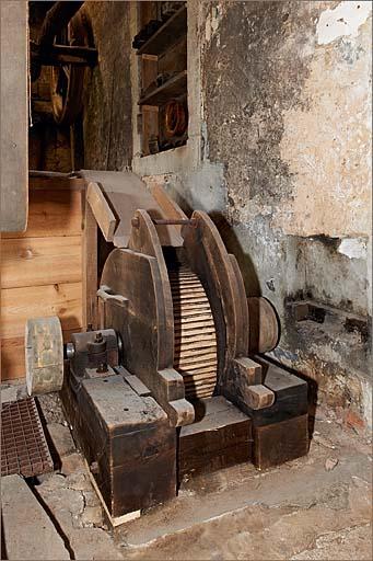 Rez-de-chaussée de la féculerie, râpe à pomme de terre.