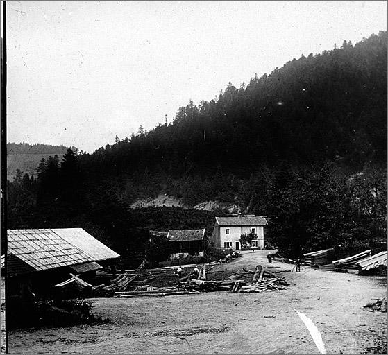 Scierie du Breuil, vue d'ensemble, avant 1914.
