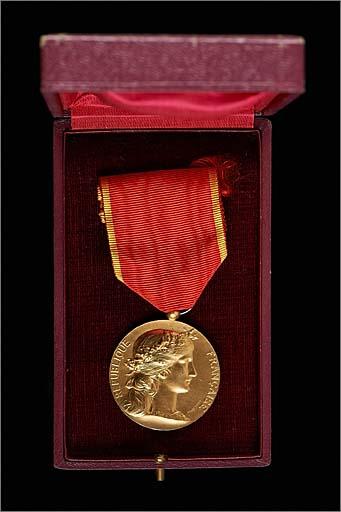Médaille n° 3 dans son écrin.