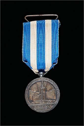 Médaille n° 1 : revers, ensemble.