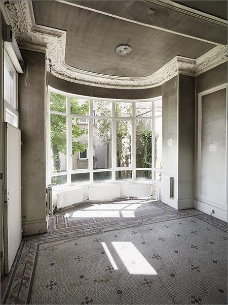 Vue d'ensemble vers le jardin.