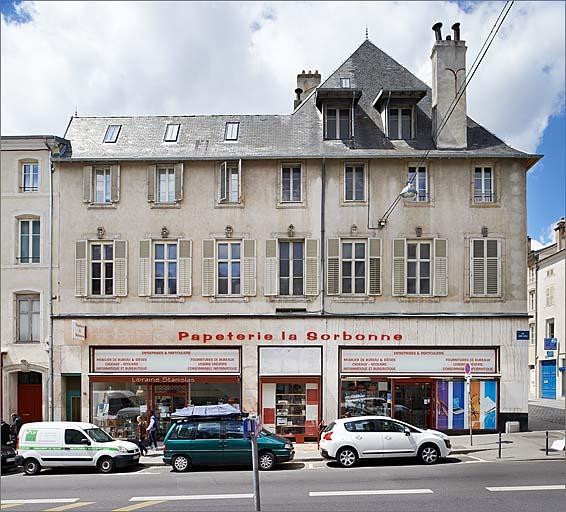 Façade sur la rue Saint-Dizier, vue d'ensemble.