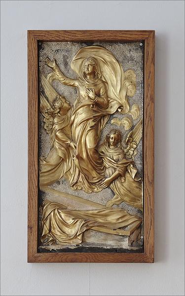 Panneau n° 8 (niveau supérieur de l'ancien retable) : l'Assomption.
