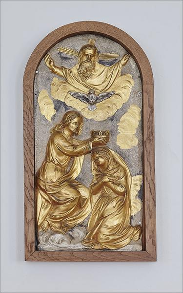 Panneau n° 6 : le couronnement de la Vierge.