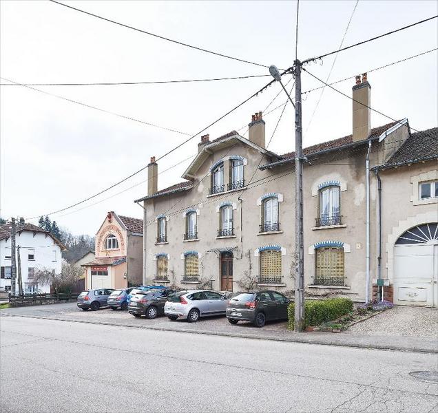 Vue de rue de l'église, n° 1 à 3.