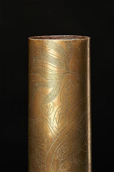 Vase n°4, détail de la partie supérieure.