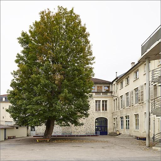 Corps B et C : élévation postérieure sur cour.