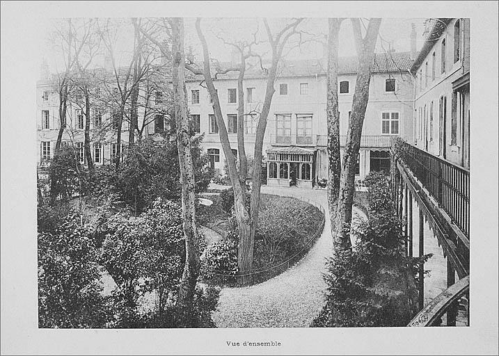Vue du parc et des bâtiments (vers corps A et B) à la fin du 19e siècle.