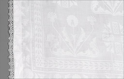 Détail : bordure et motif de chardon.