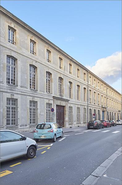 Façade rue Lyautey, ensemble trois-quart gauche.