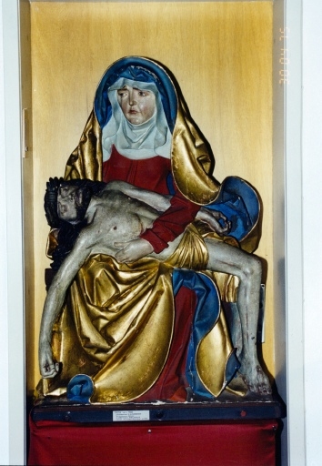 Groupe sculpté : Vierge de Pitié, de la Burnkirch