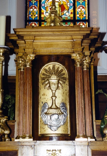 Vue de détail du tabernacle.