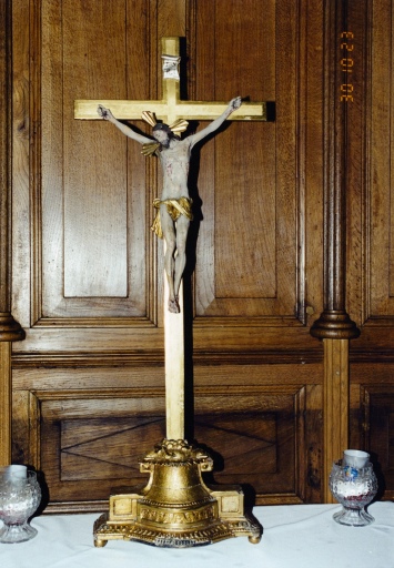 Croix d'autel (No 2) : Christ en croix