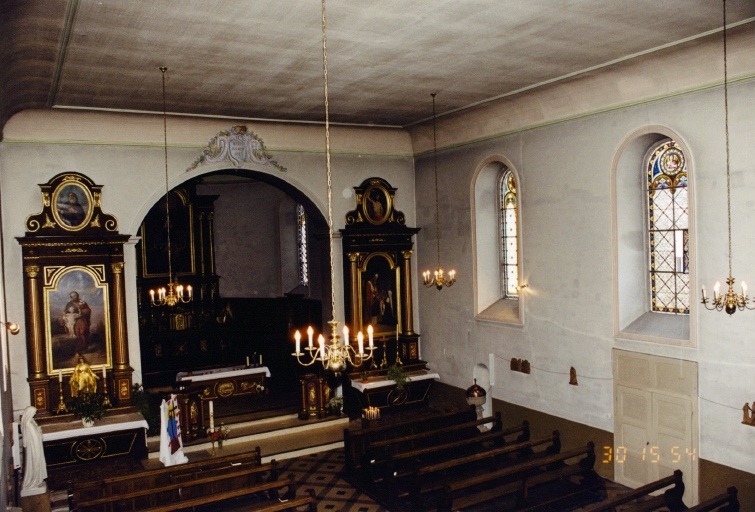 Vue d'ensemble de l'intérieur, depuis la tribune.