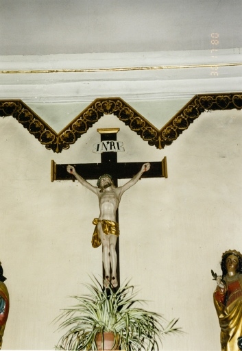 Croix : Christ en croix