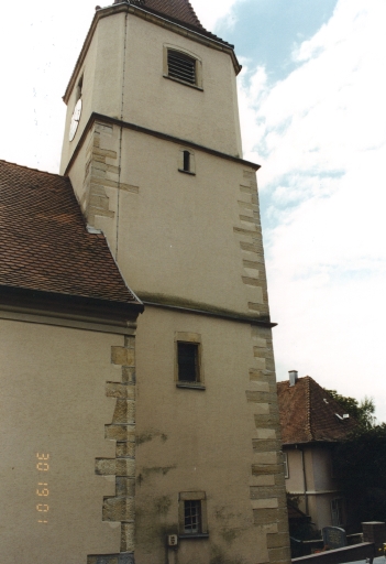 Vue de détail du clocher-porche, depuis le nord.