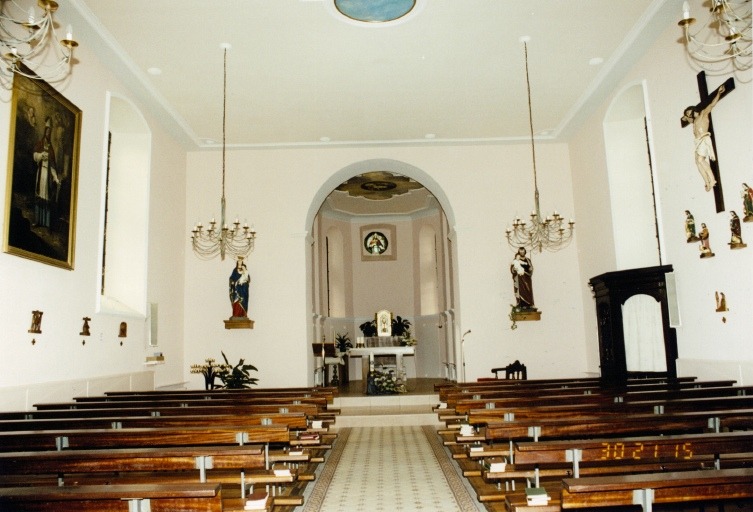 Vue d'ensemble de l'intérieur, vers le choeur.