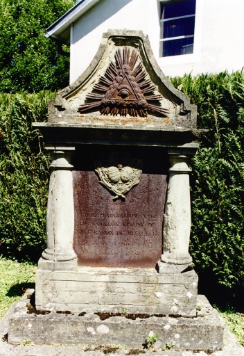 Monument funéraire de la famille de Kloeckler