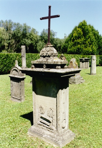 Monument funéraire de Marie Thérèse Kammerlanter