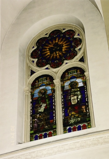 Baie du transept nord : saint Luc et saint Matthieu. Vue d'ensemble.