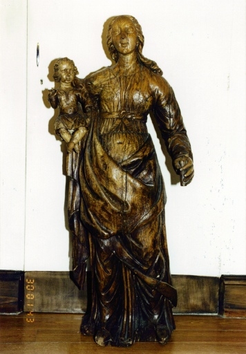 Statue : Vierge à l'Enfant (No 4)