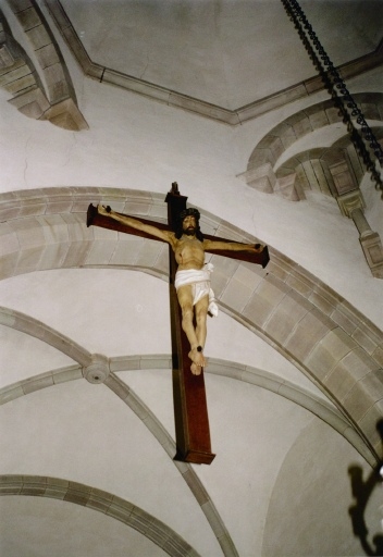 Croix : Christ en croix