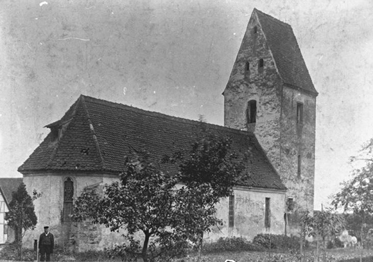 Vue de l'ancienne église médiévale, en 1894.