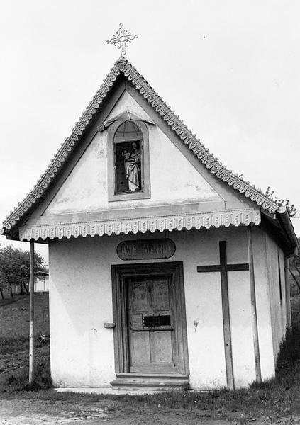 Vue de la façade (avec mur pignon).