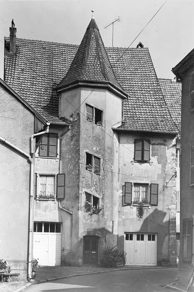 Elévation antérieure de la maison.