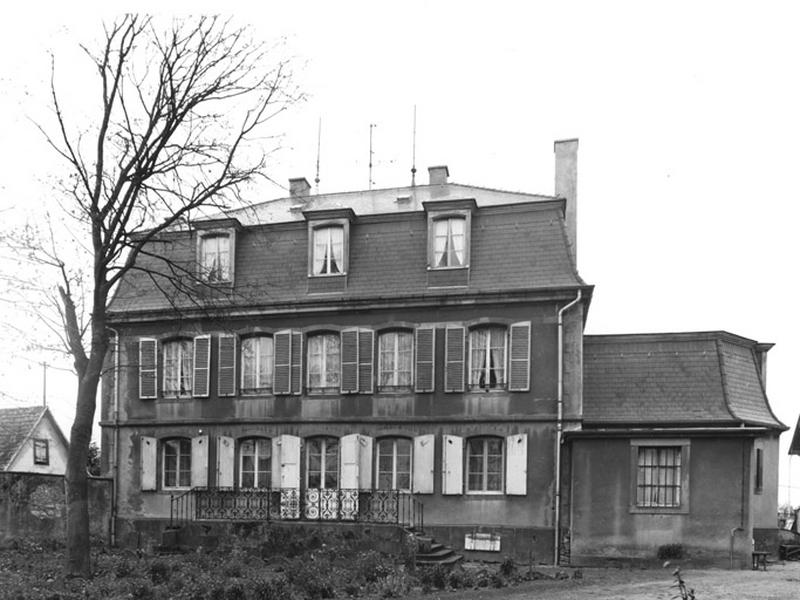 Vue de l'élévation sur le jardin, en 1970.