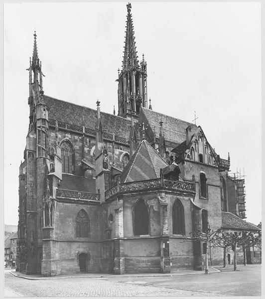 Façade sud prise du sud-ouest.