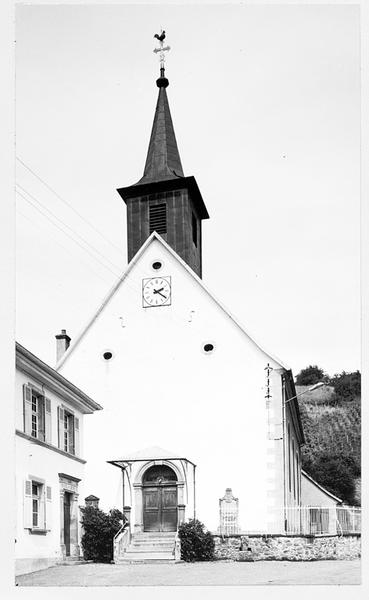 Vue de la façade occidentale.